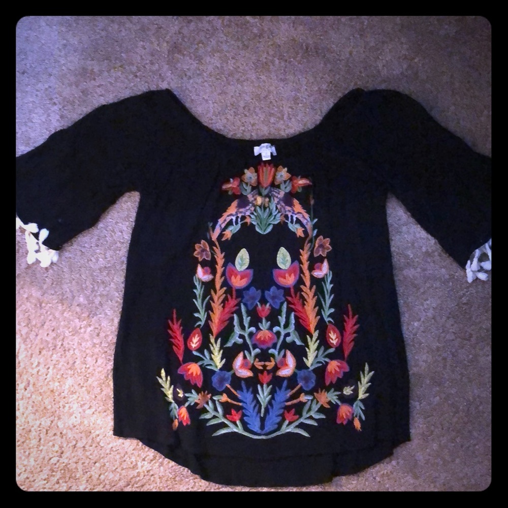 3/4 sleeve shirt